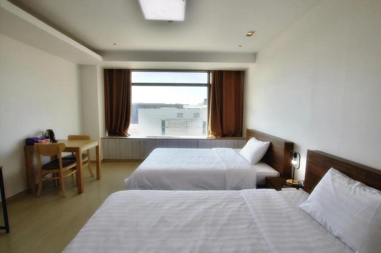 Incheon Airport Guesthouse 2*,