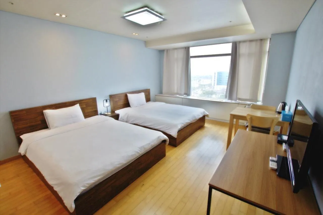 ** בית הארחה Incheon Airport Guesthouse קוריאה הדרומית